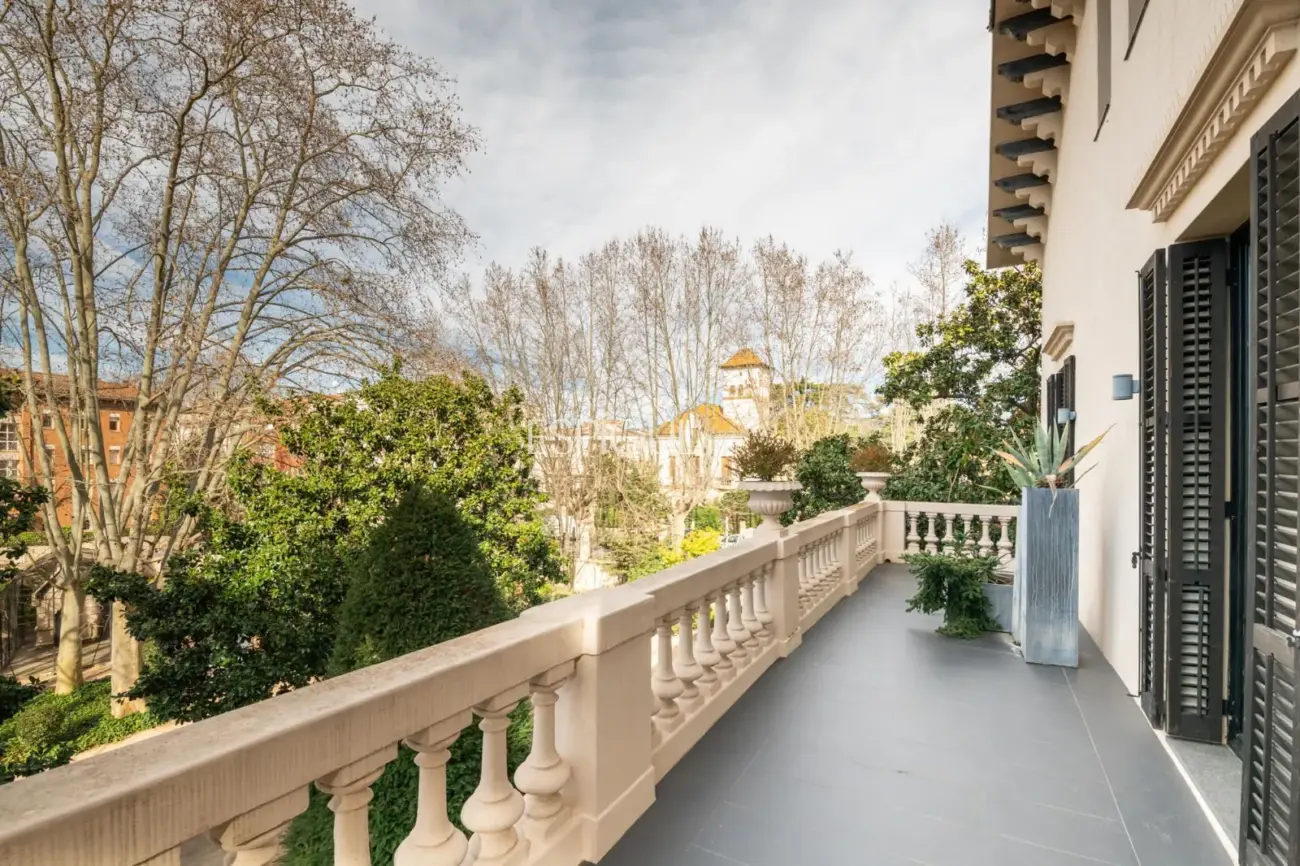 Villa modernista única de 1914 completamente restaurada y reformada