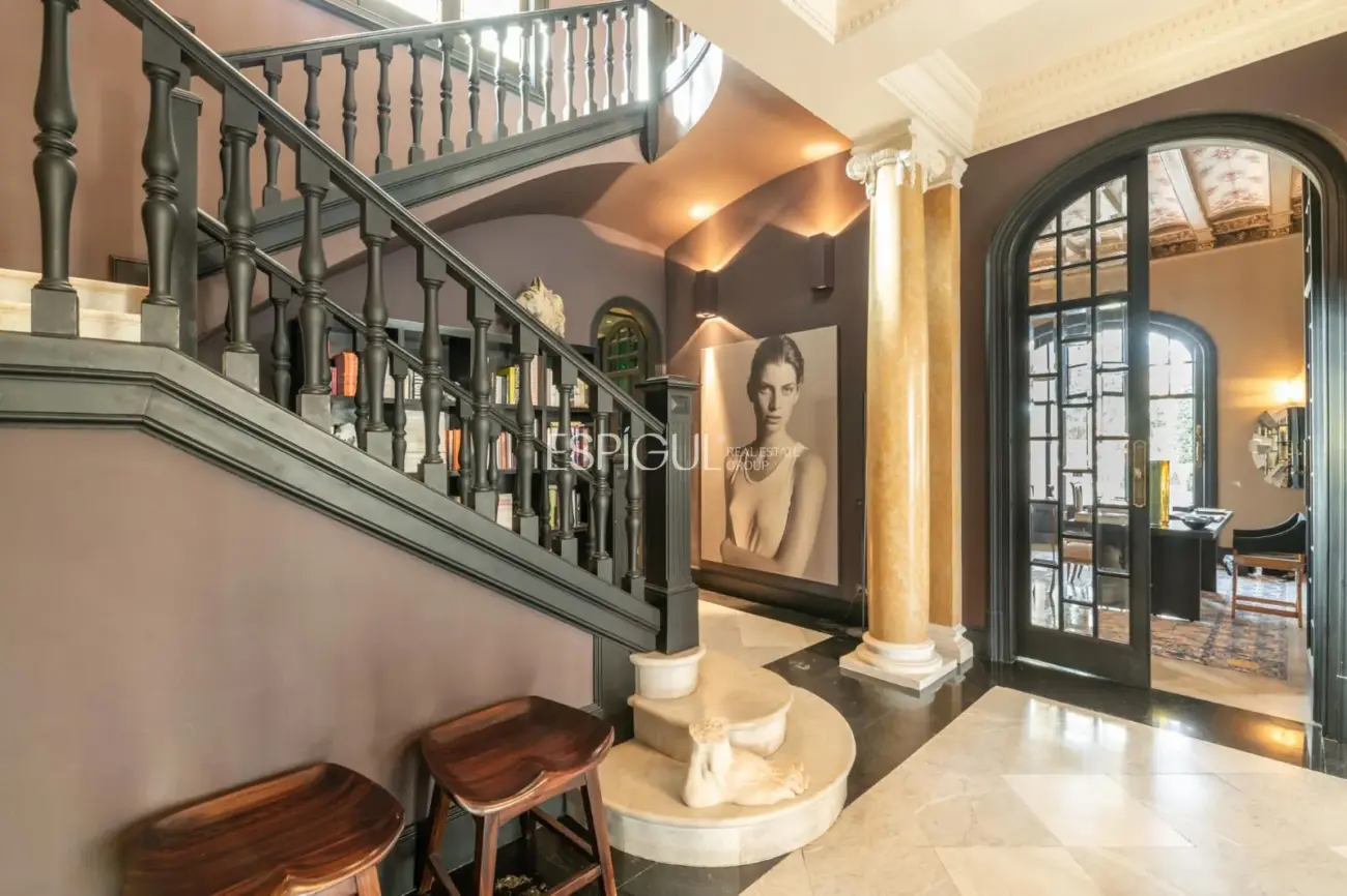 Villa modernista única de 1914 completamente restaurada y reformada