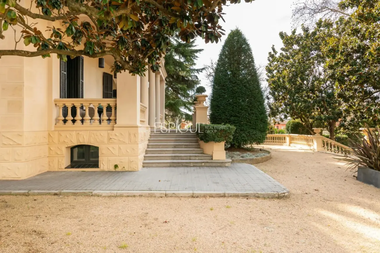 Villa modernista única de 1914 completamente restaurada y reformada