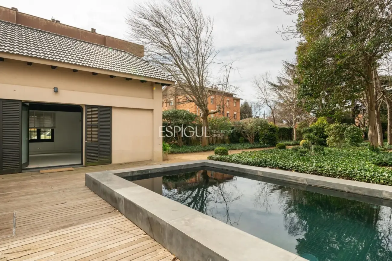 Villa modernista única de 1914 completamente restaurada y reformada