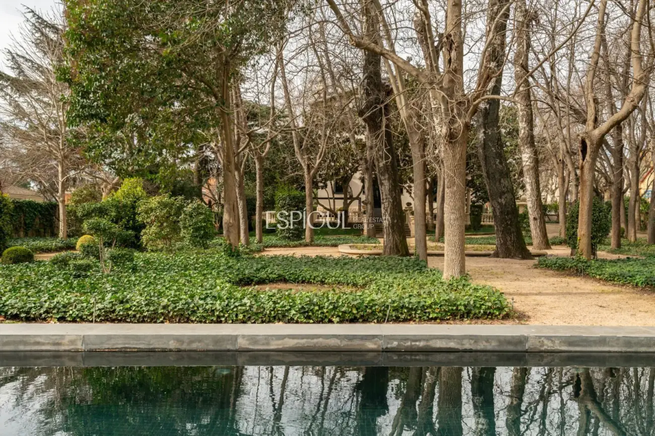 Villa modernista única de 1914 completamente restaurada y reformada