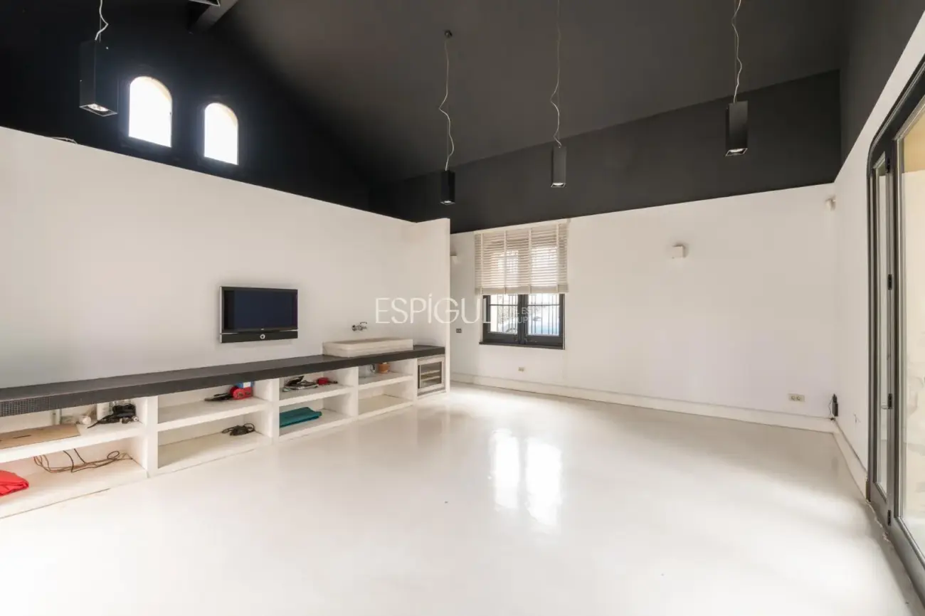 Villa modernista única de 1914 completamente restaurada y reformada