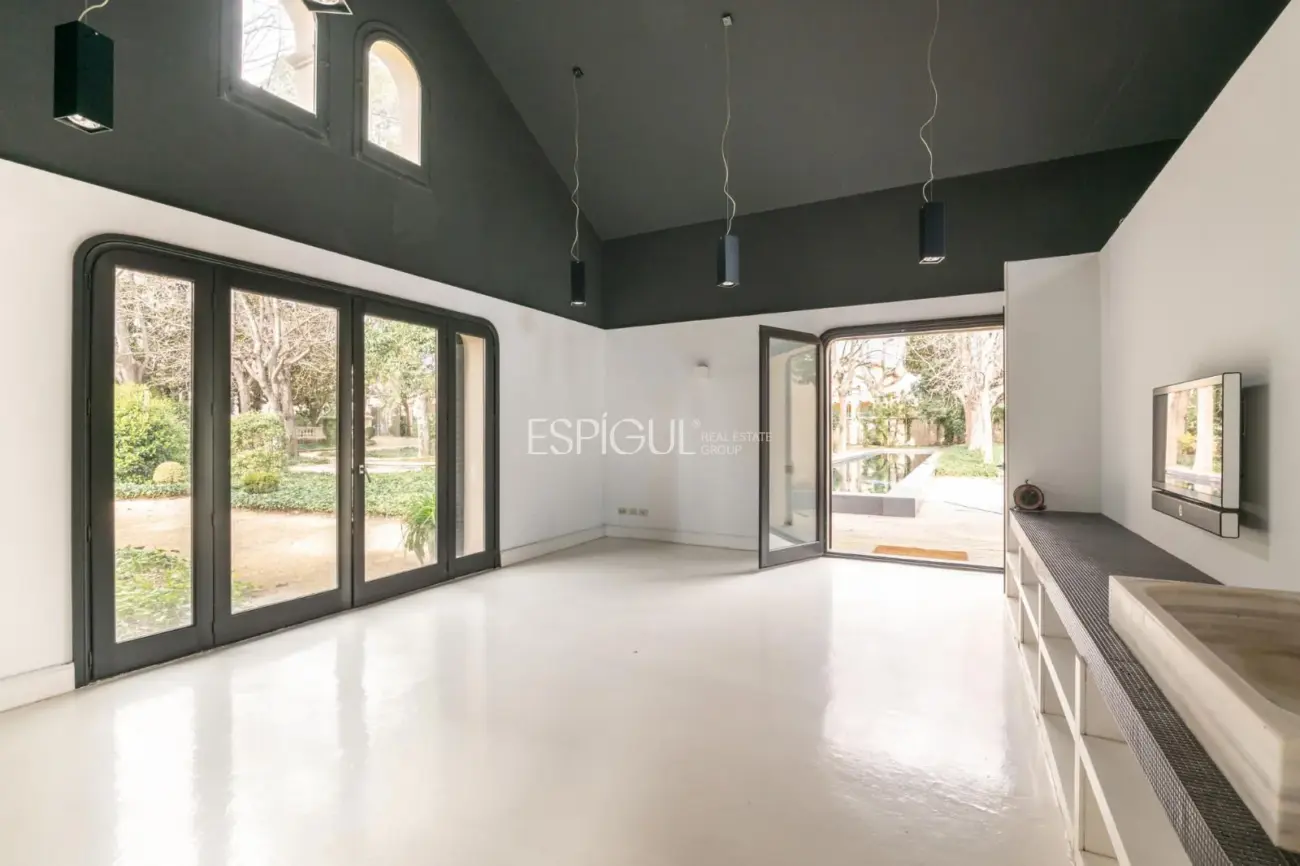 Villa modernista única de 1914 completamente restaurada y reformada