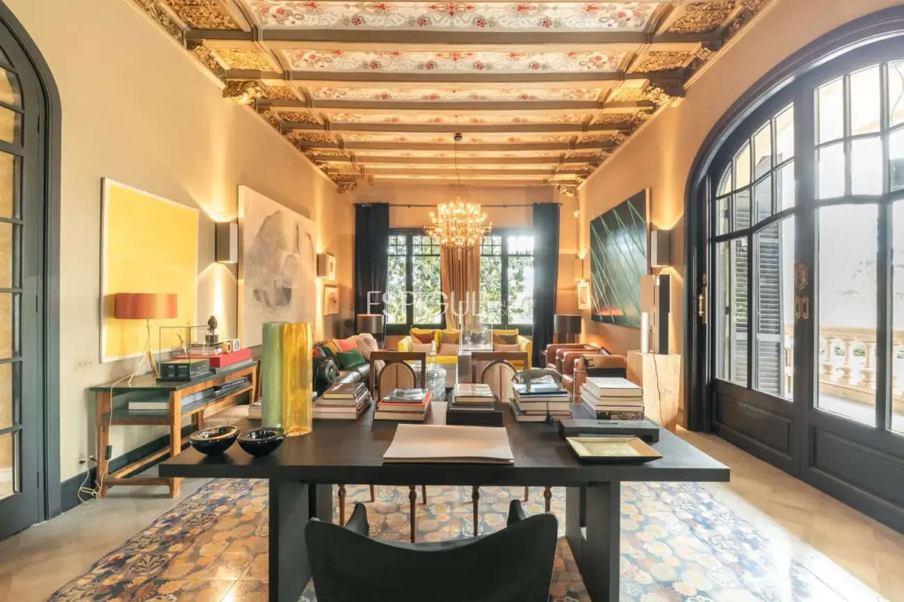 Villa modernista única de 1914 completamente restaurada y reformada