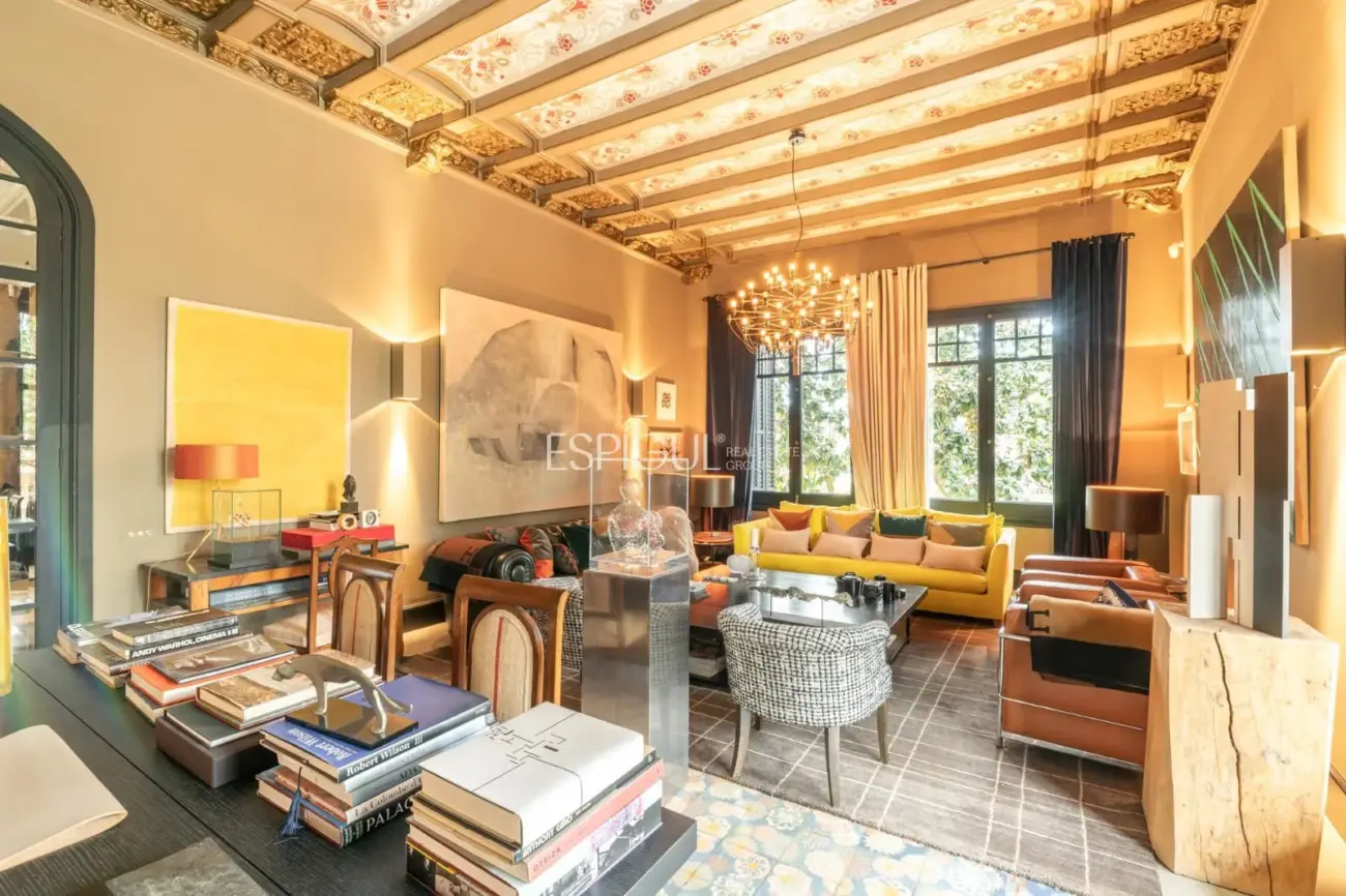 Villa modernista única de 1914 completamente restaurada y reformada