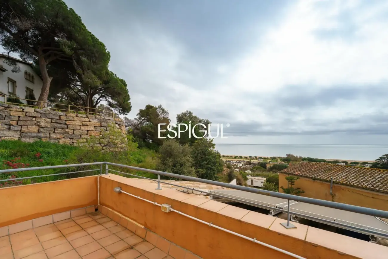 Còmoda casa amb boniques vistes al mar a Arenys de Mar.