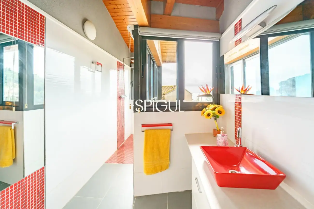 Còmoda casa amb boniques vistes al mar a Arenys de Mar.