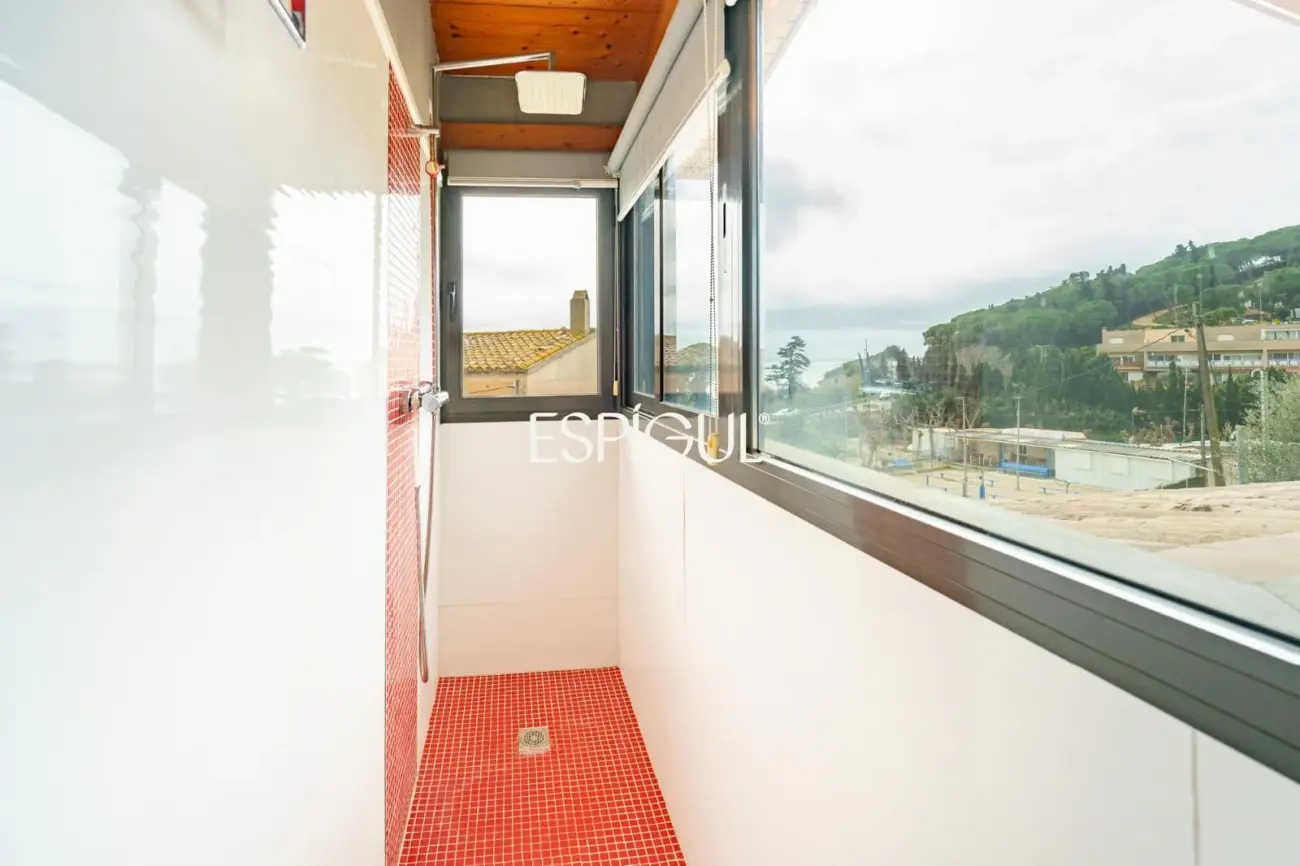 Còmoda casa amb boniques vistes al mar a Arenys de Mar.