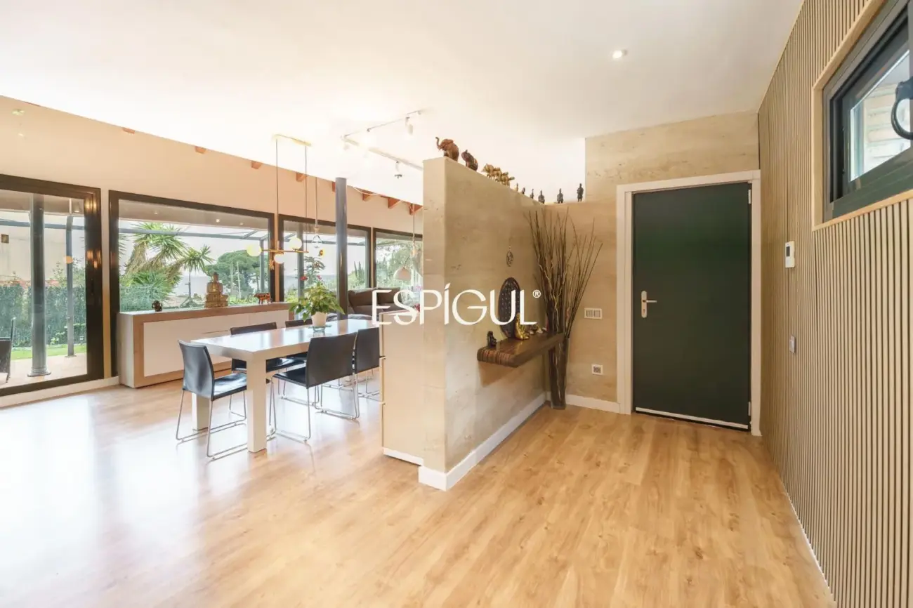 Còmoda casa amb boniques vistes al mar a Arenys de Mar.