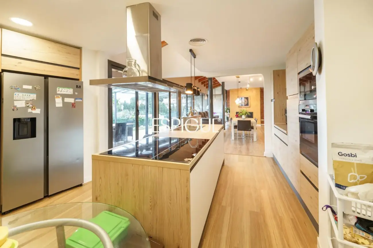 Còmoda casa amb boniques vistes al mar a Arenys de Mar.