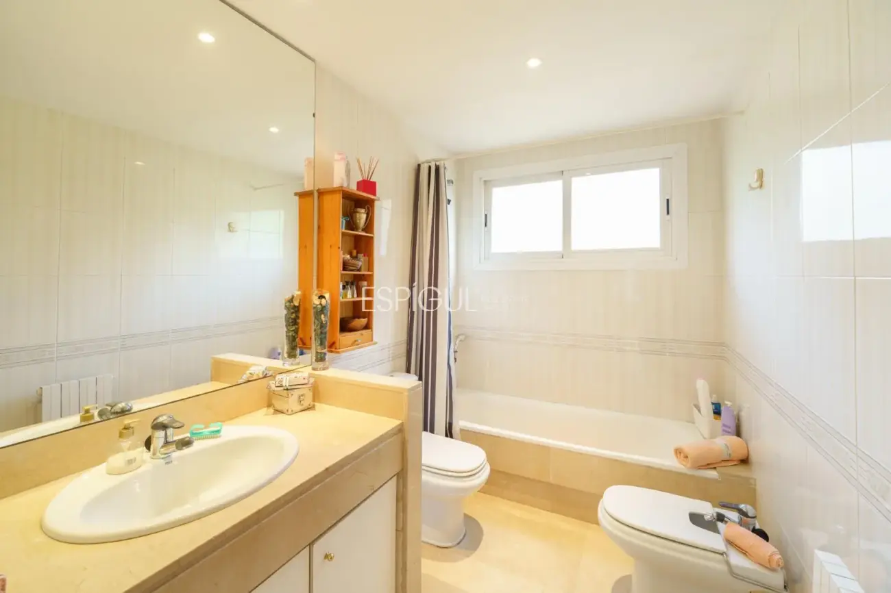 Spacious townhouse in one of Tiana’s best residential areas