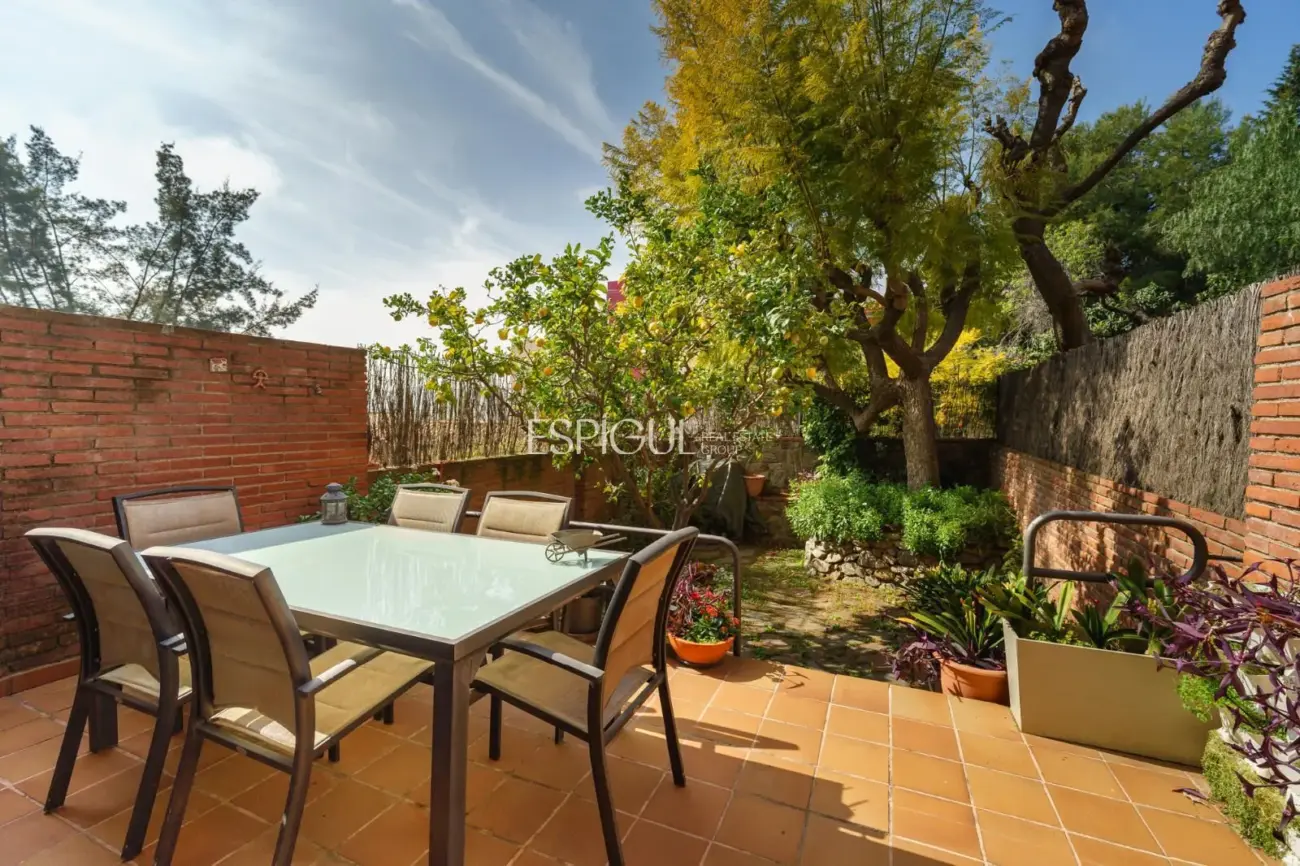 Spacious townhouse in one of Tiana’s best residential areas