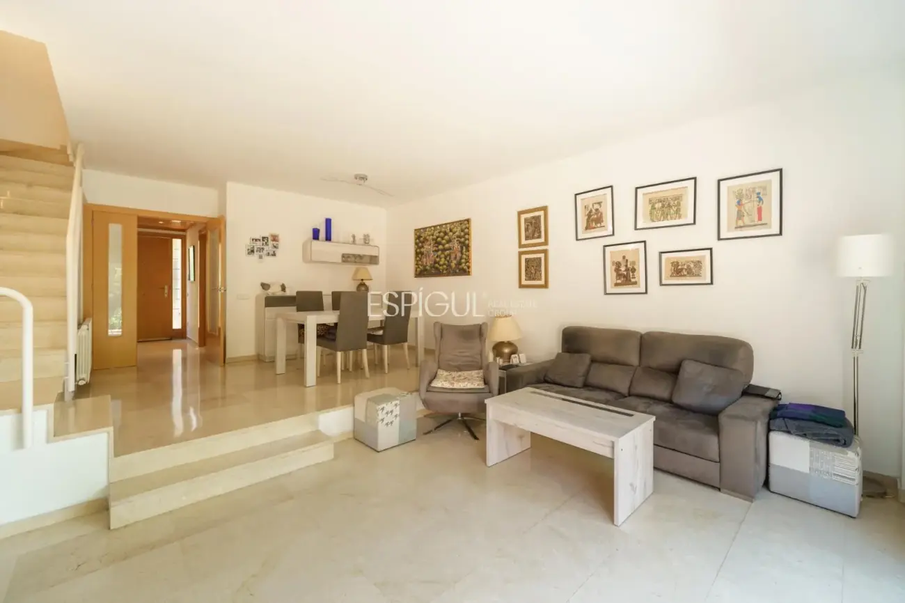 Spacious townhouse in one of Tiana’s best residential areas