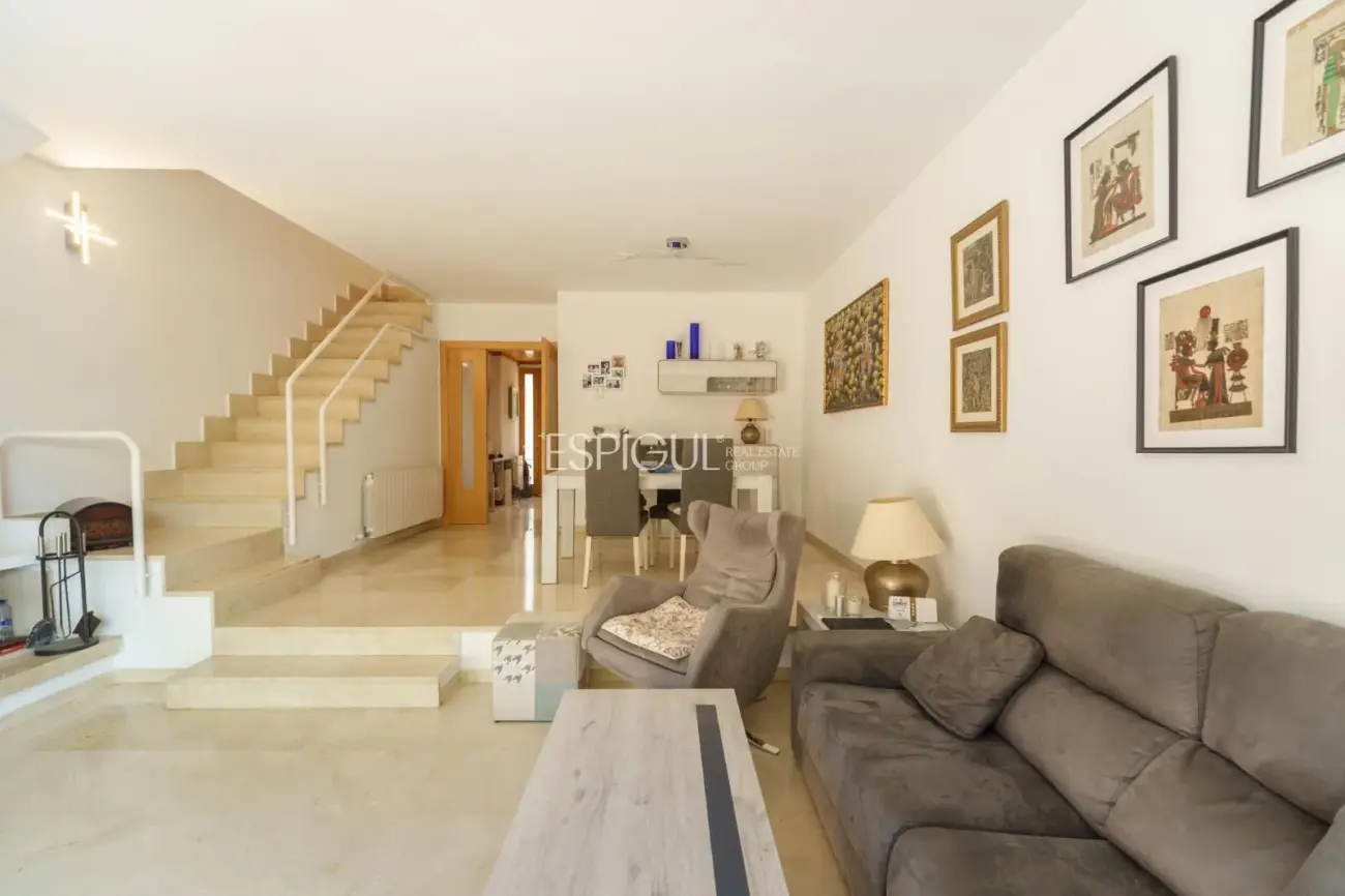 Spacious townhouse in one of Tiana’s best residential areas