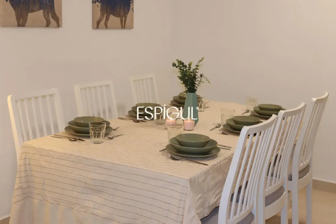 Ampli pis amb 6 habitacions a Tenor Masini