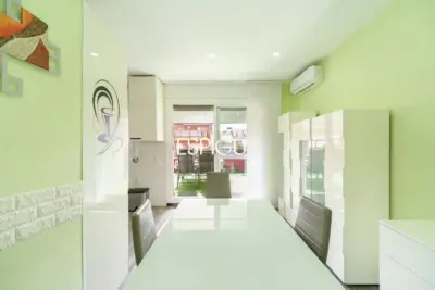 Penthouse with terrace in Sants