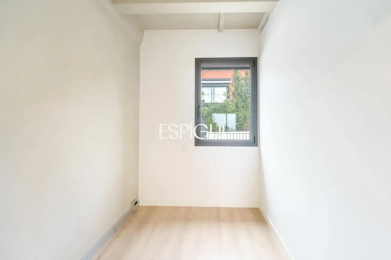 Casa adosada de obra nueva con piscina comunitaria frente al Port Balís, en Sant Andreu de Llavaneres