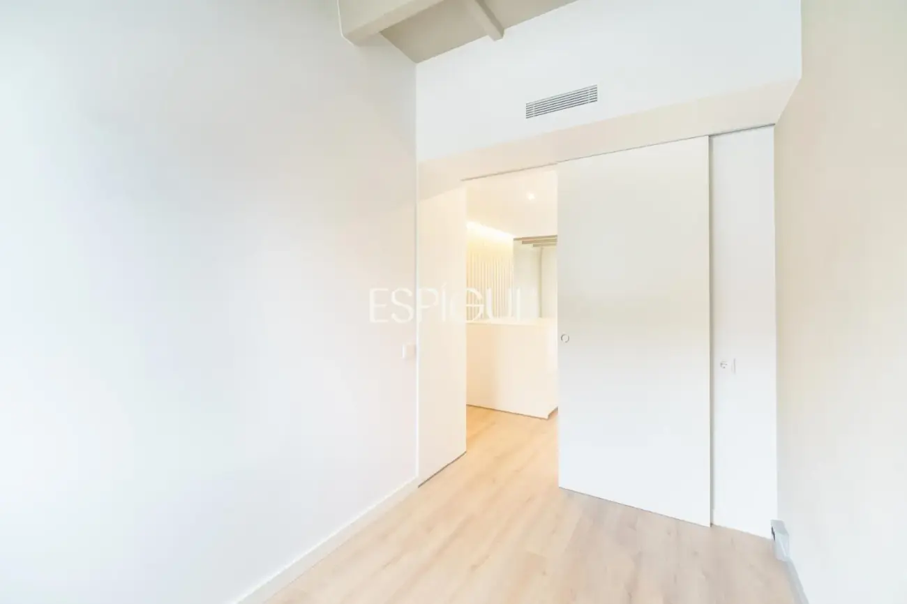 Casa adosada de obra nueva con piscina comunitaria frente al Port Balís, en Sant Andreu de Llavaneres