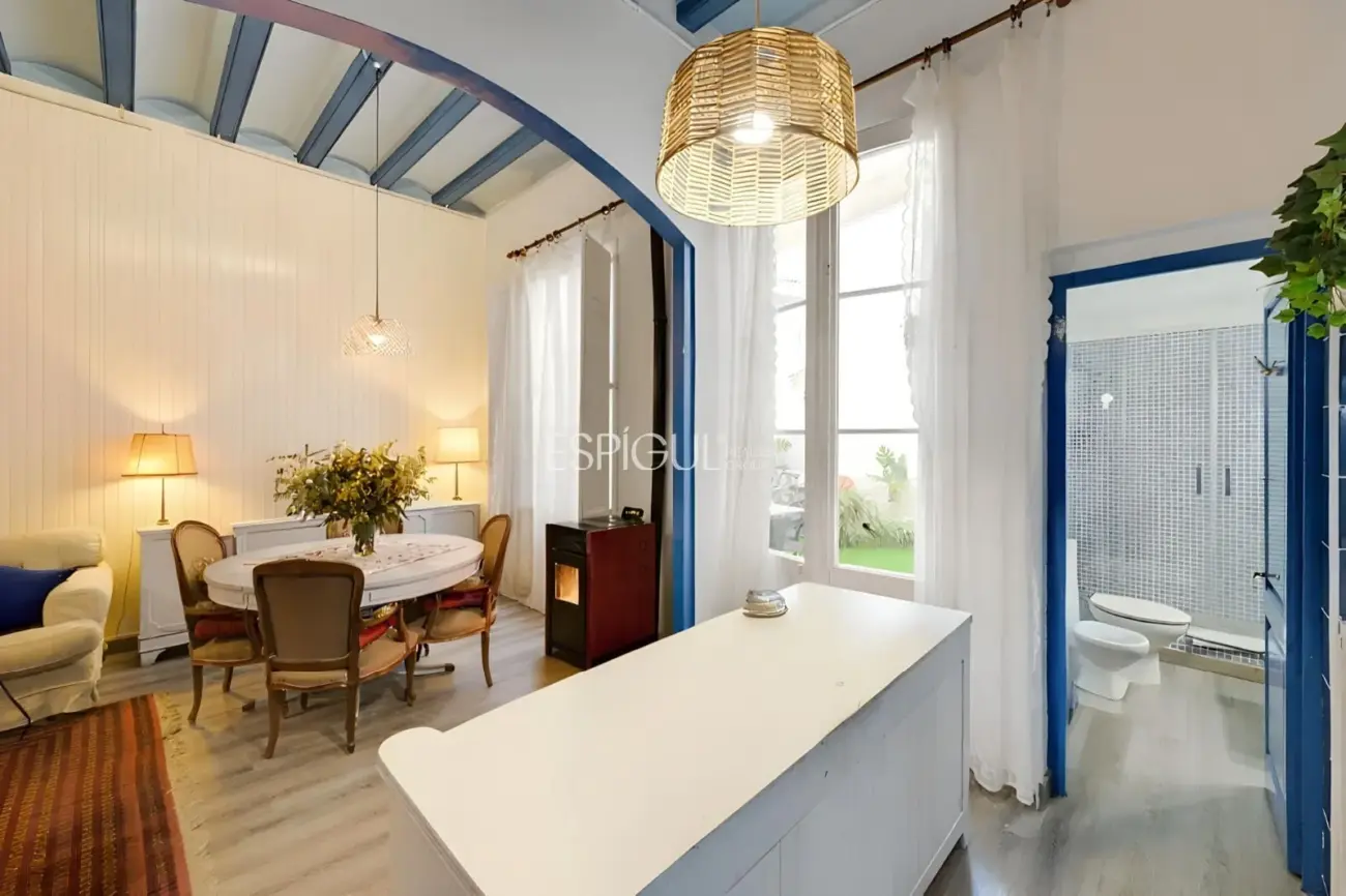 Casa en el centro de Sant Feliu, a pasos del mar