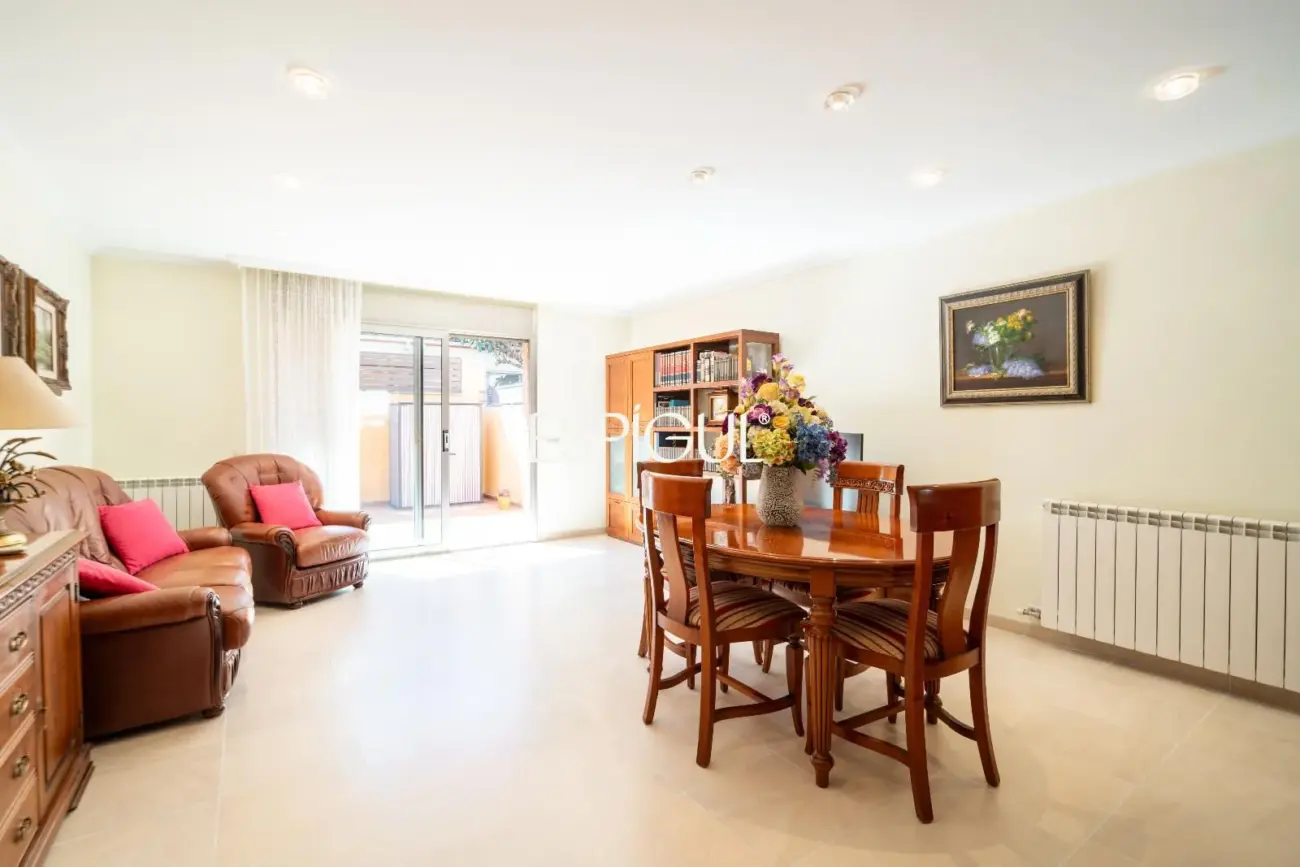 Casa en venda a Vilablareix