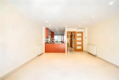 Casa en venda a Vilablareix