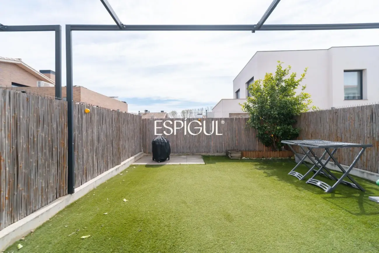 Casa en venda a Vilablareix