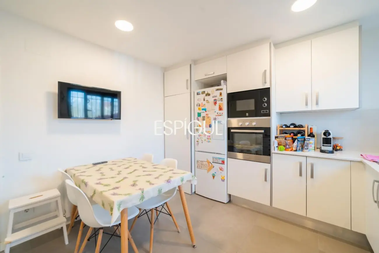 Casa en venda a Vilablareix