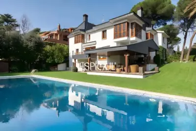 Casa unifamiliar junto al campo de Golf de Sant Cugat