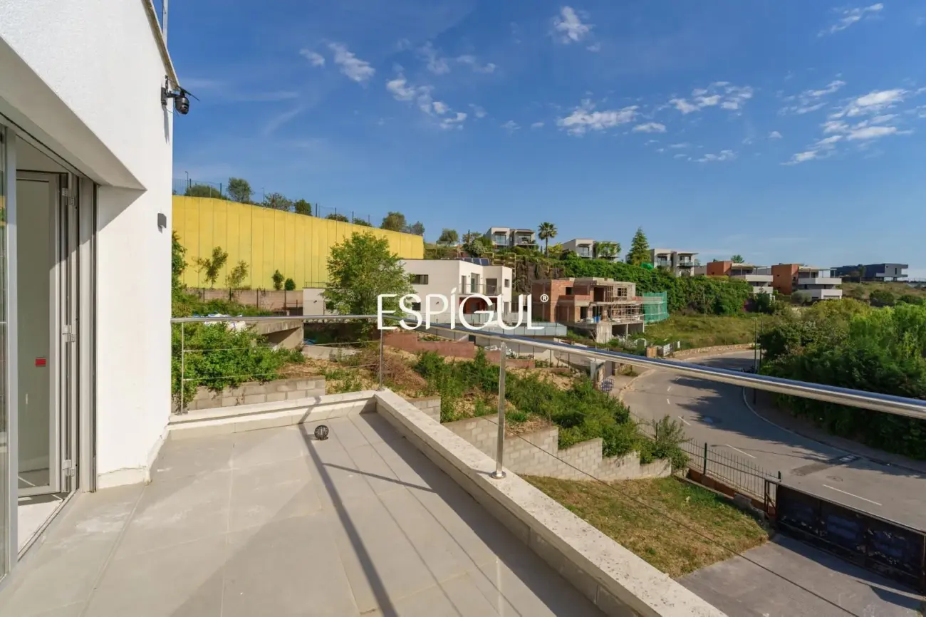 Villa in Golf Barcelona, Sant Esteve Sesrovires