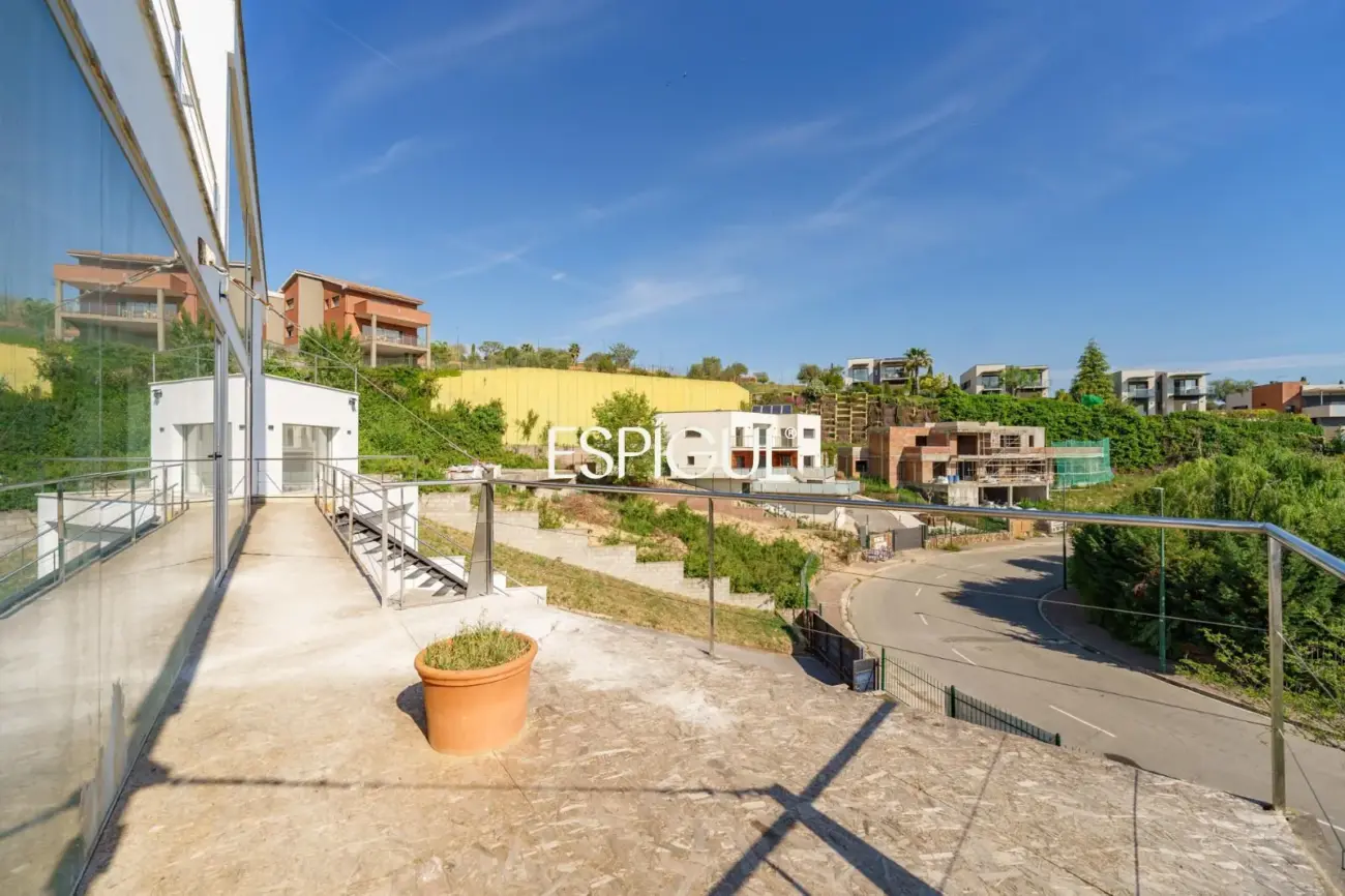 Villa in Golf Barcelona, Sant Esteve Sesrovires