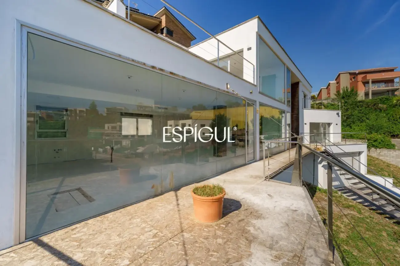 Villa in Golf Barcelona, Sant Esteve Sesrovires