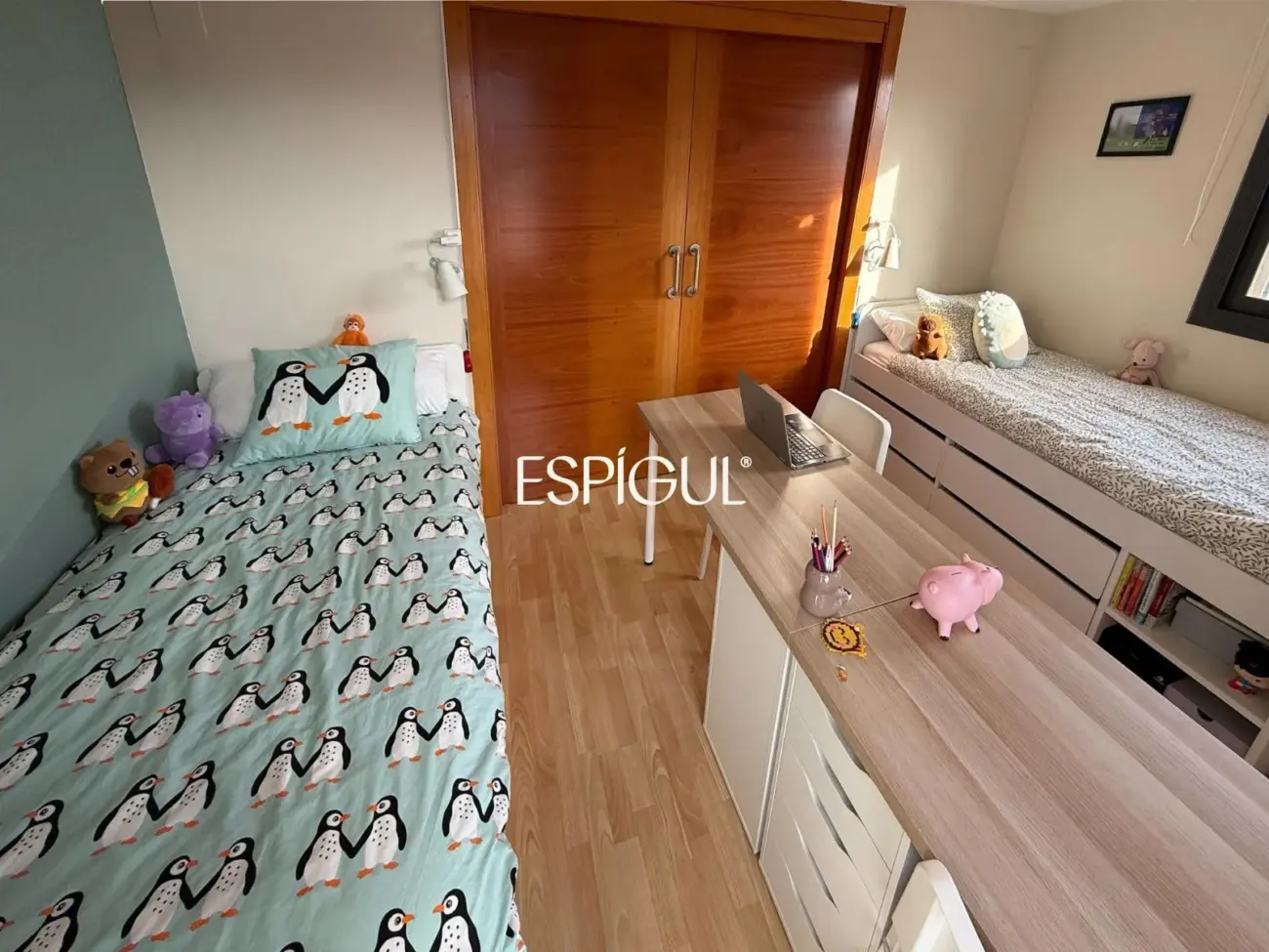 Coqueto y céntrico ático con vistas sobre Alella