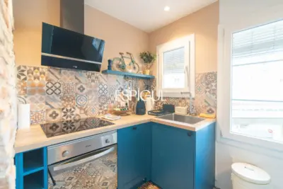 Elegante vivienda de 2 dormitorios con licencia turística y alta rentabilidad