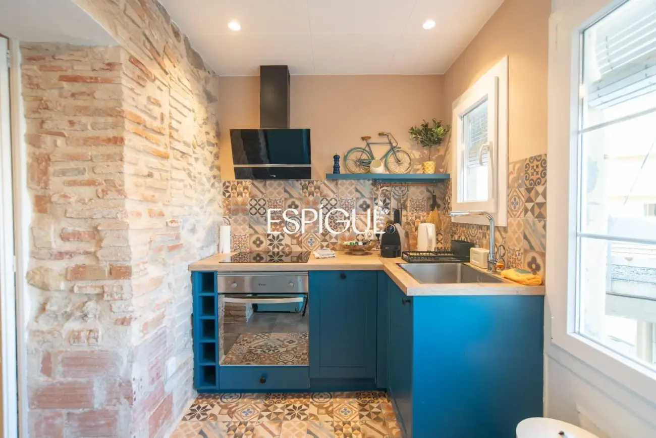 Elegante vivienda de 2 dormitorios con licencia turística y alta rentabilidad