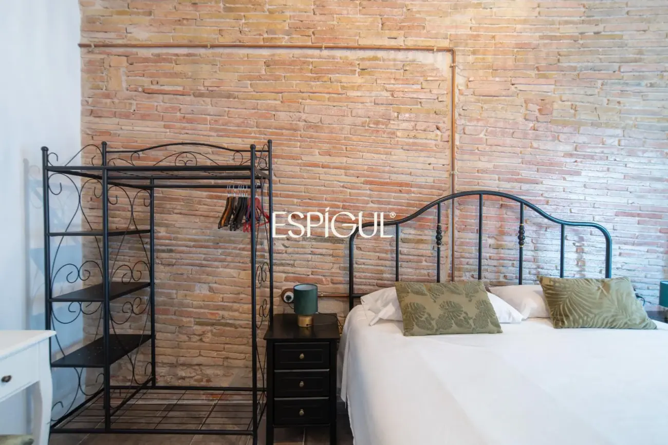 Elegante vivienda de 2 dormitorios con licencia turística y alta rentabilidad