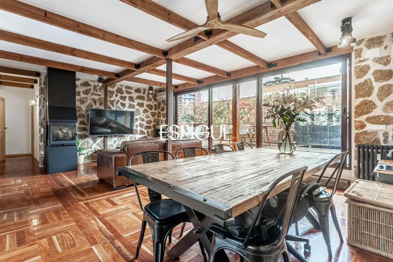 Впечатляющий отремонтированный пентхаус в Просперидад.