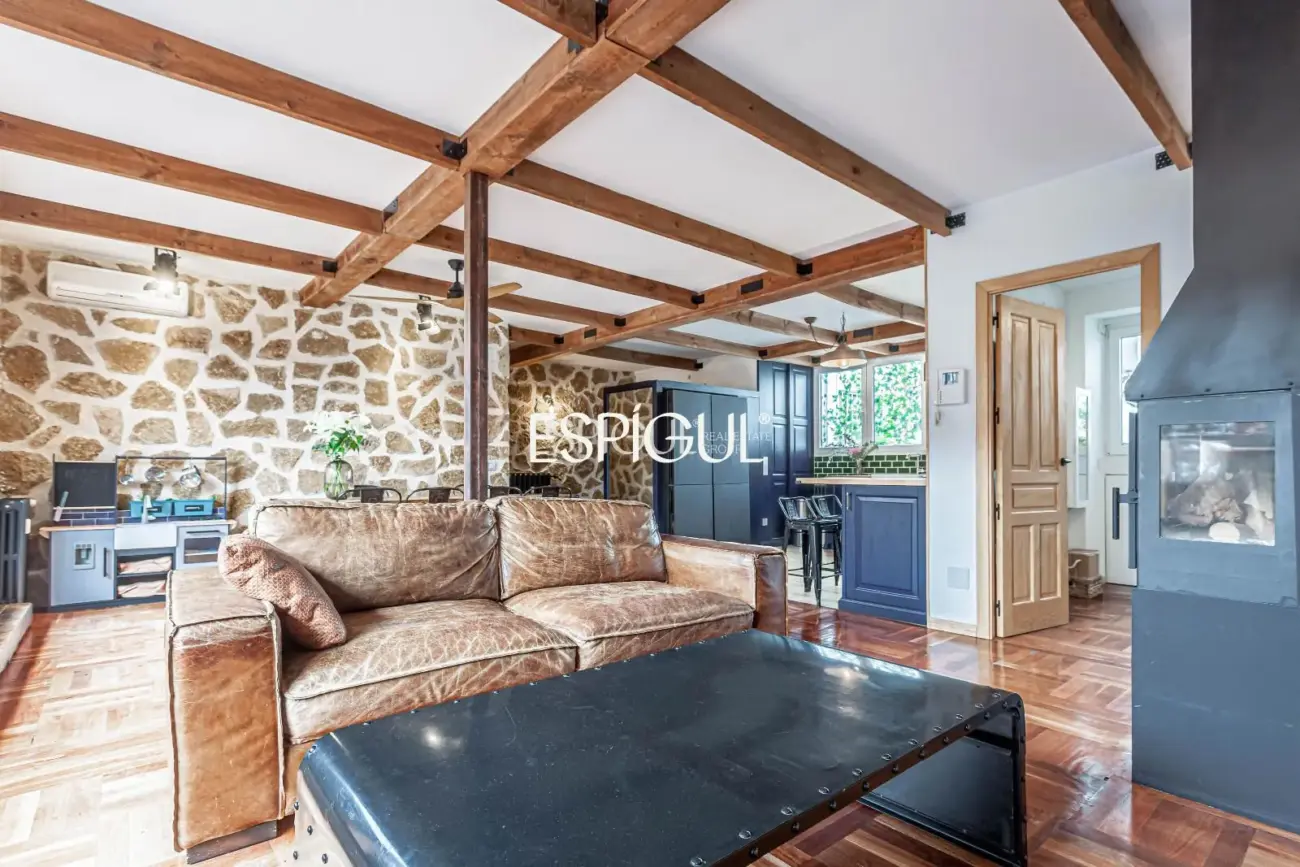 Впечатляющий отремонтированный пентхаус в Просперидад.