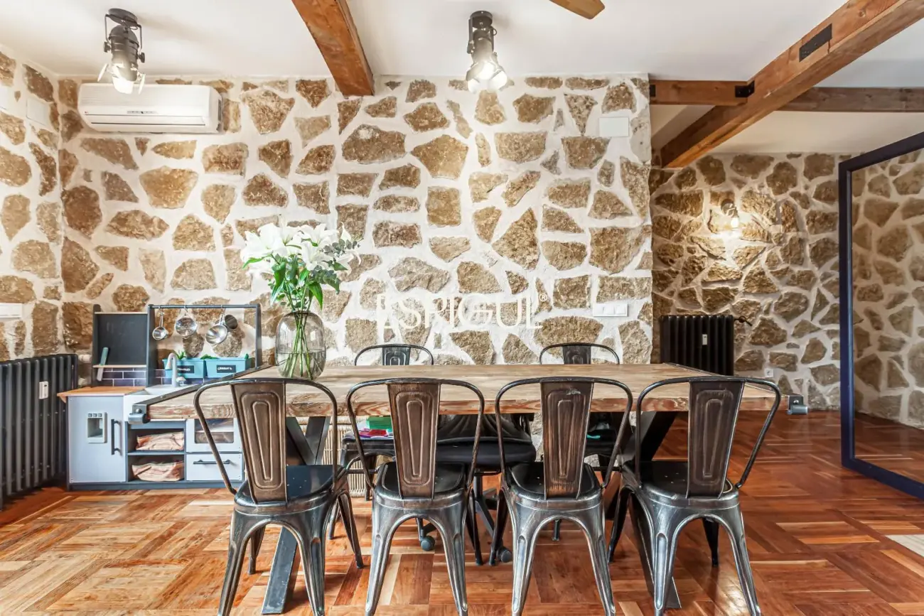 Впечатляющий отремонтированный пентхаус в Просперидад.