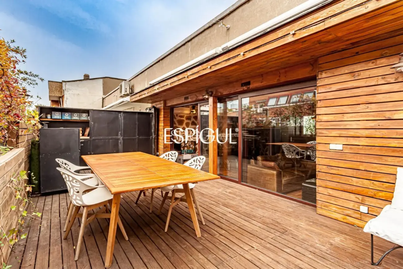 Впечатляющий отремонтированный пентхаус в Просперидад.