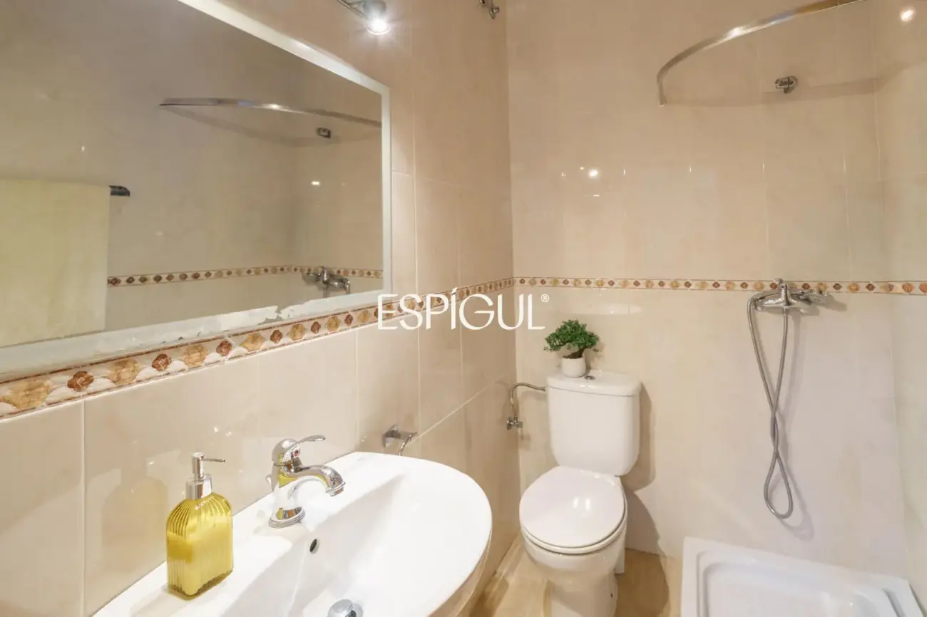 Espectacular casa amb piscina, ascensor i vistes al mar a Canet de Mar