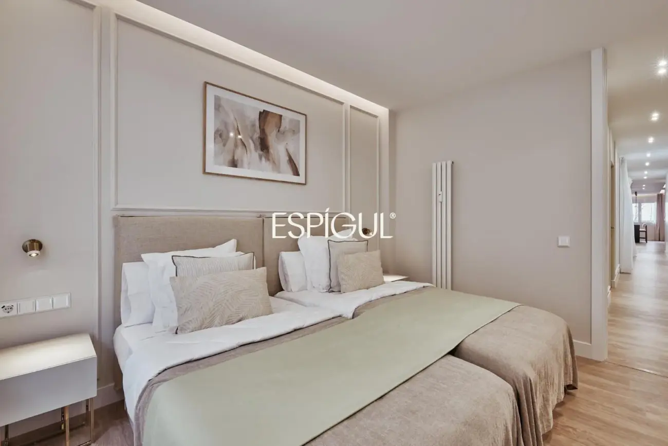 Espectacular piso a estrenar con balcón en barrio Salamanca, Castellana