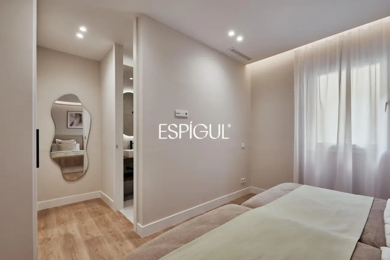 Espectacular piso a estrenar con balcón en barrio Salamanca, Castellana