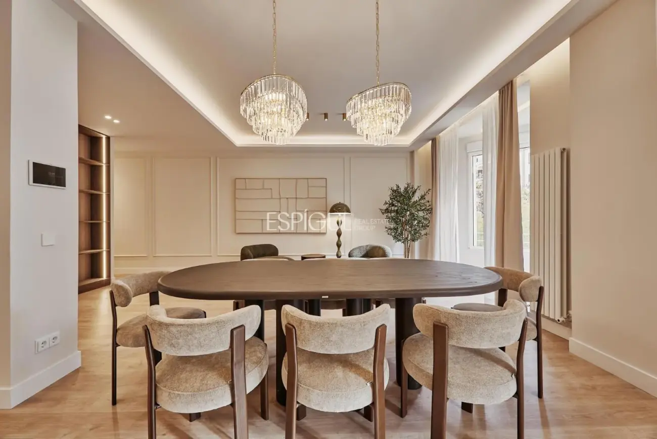 Appartement spectaculaire rénové dans le centre de Madrid.