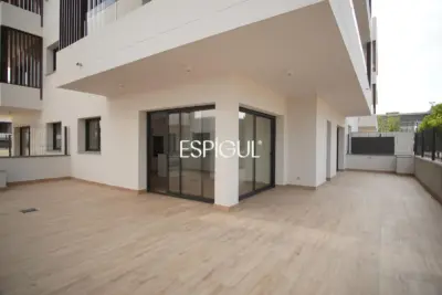 Erstbezug: Erdgeschosswohnung mit 3 Schlafzimmern – Terrasses de Vilablareix