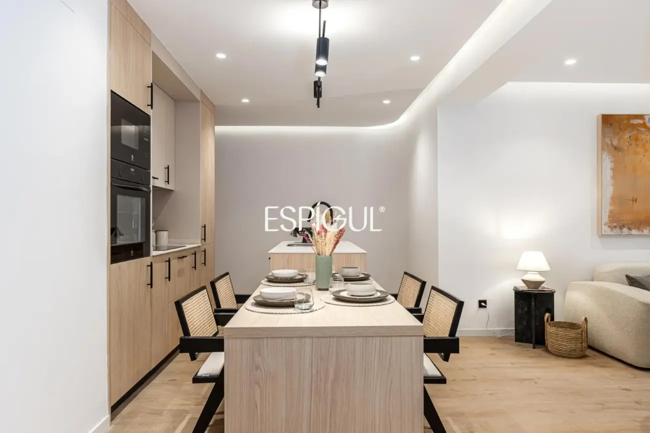 Estupendo piso en venta en la zona de Guindalera