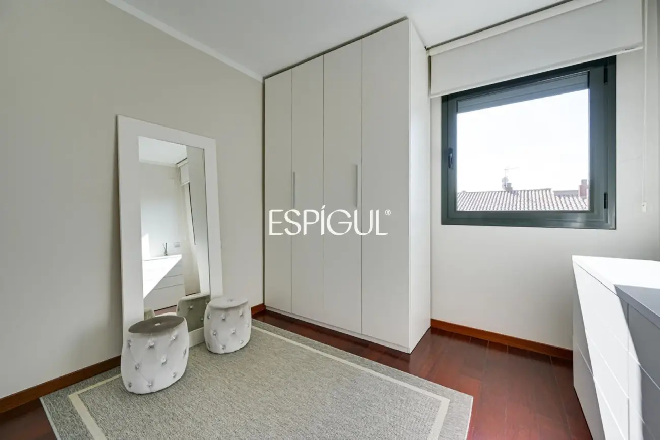 Эксклюзивный дом с частным бассейном и видом на море в одном из лучших районов Эль-Масноу