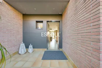 Эксклюзивный дом с частным бассейном и видом на море в одном из лучших районов Эль-Масноу