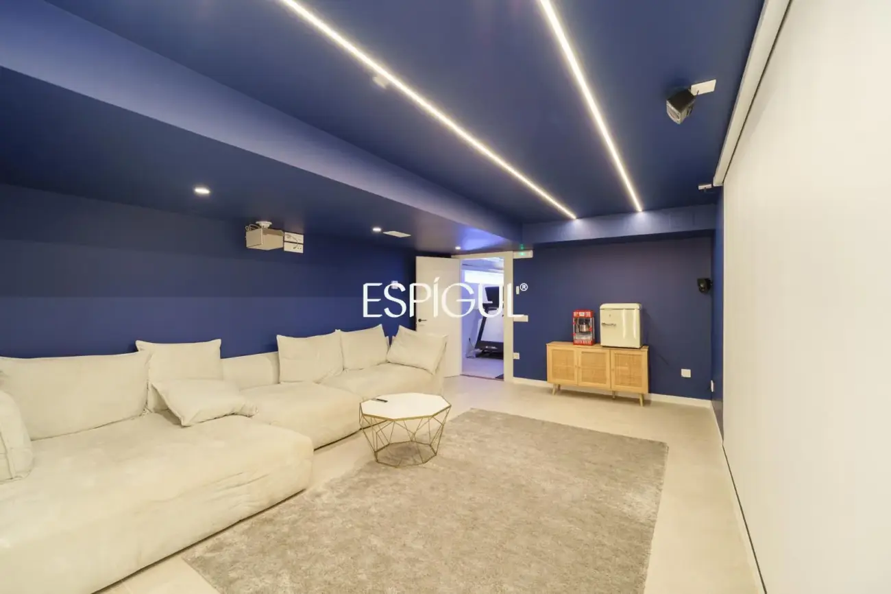 Exclusiva casa de luxe amb piscina i spa al cor de Calella