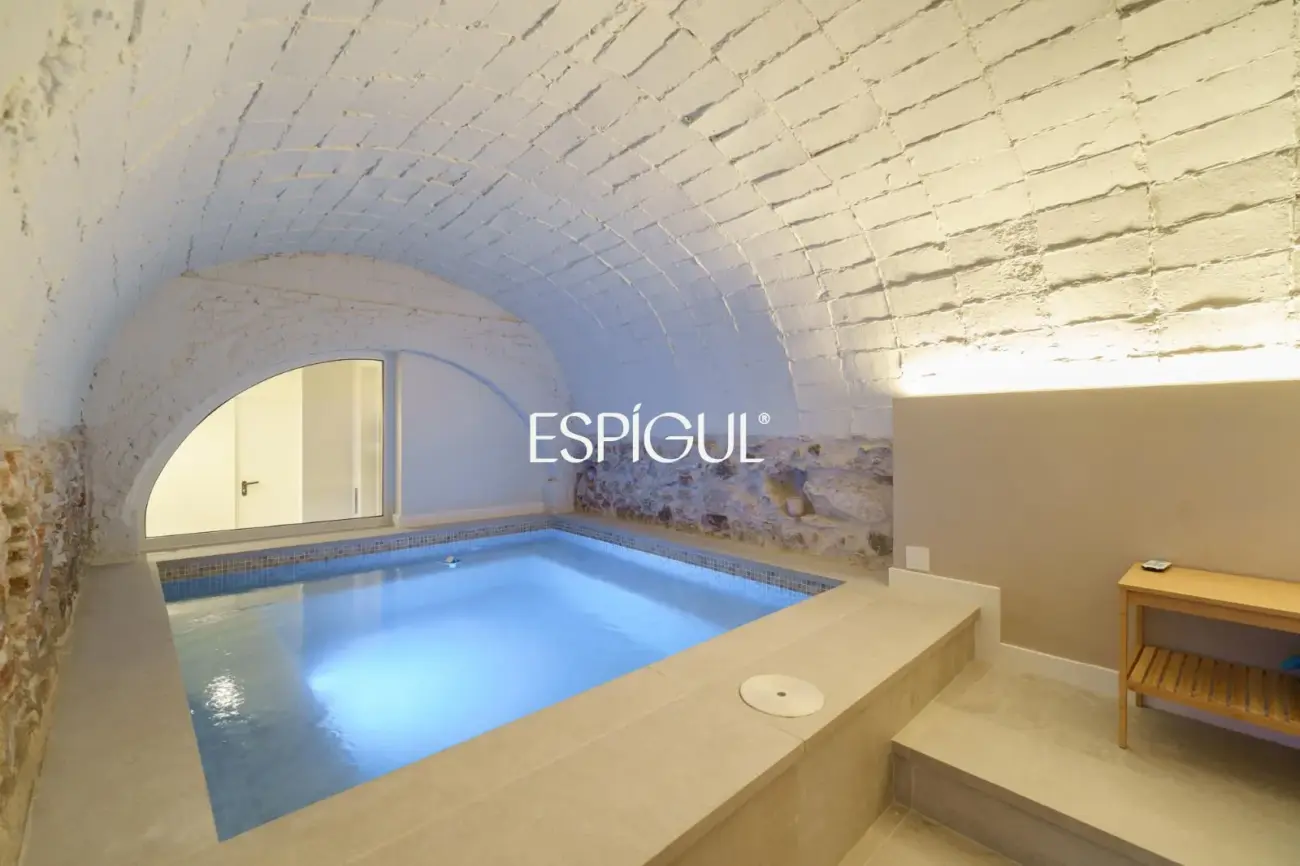 Exclusiva casa de luxe amb piscina i spa al cor de Calella