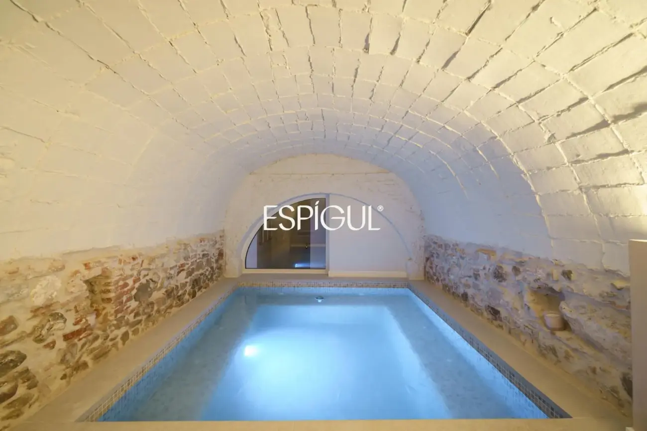 Exclusiva casa de luxe amb piscina i spa al cor de Calella